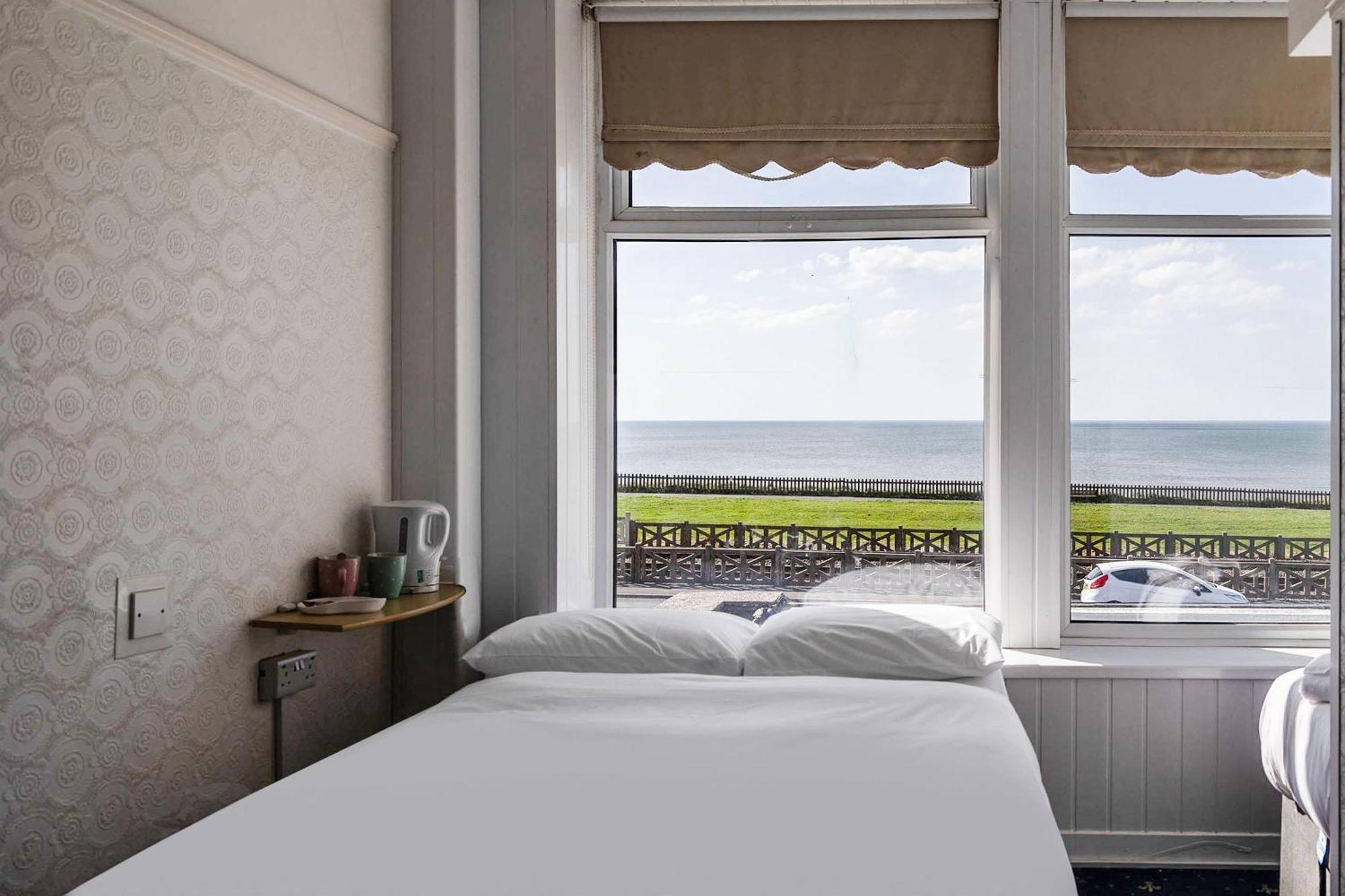 Harlands Hotel Blackpool Exterior photo